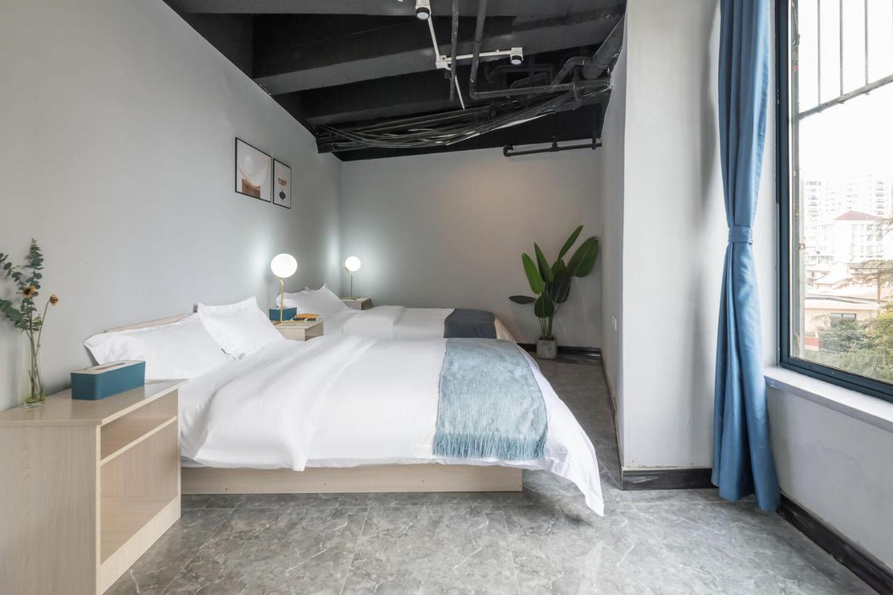 Pu Chun International Hostel -Yugarden & Old Town Shanghaj Zewnętrze zdjęcie